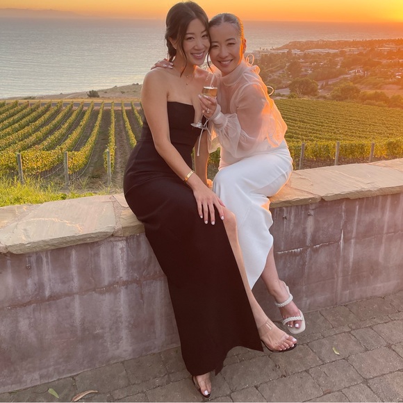 BCBG BLACK STRAPLESS GOWN - Picture 8 of 9